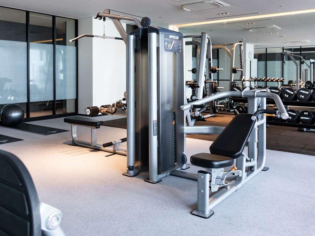 Oakwood Suites Yokohama Yokohama  Instalações foto A gym